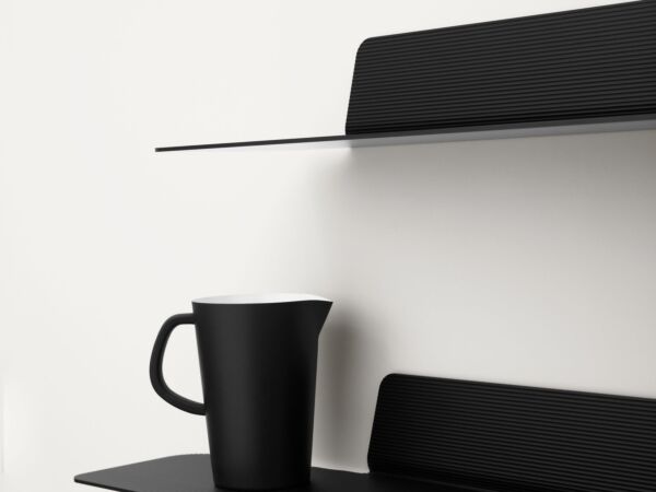 5_6009_normann_copenhagen_jet_shelf_in_kitchen_black_5.jpg