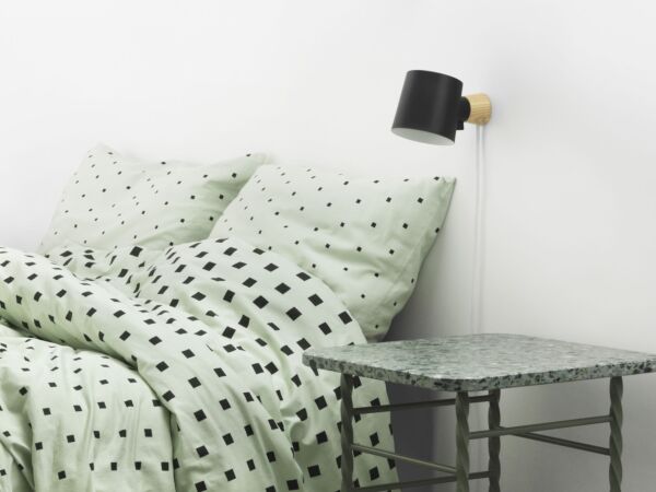 5_502007_rise_wall_lamp_black_6.jpg