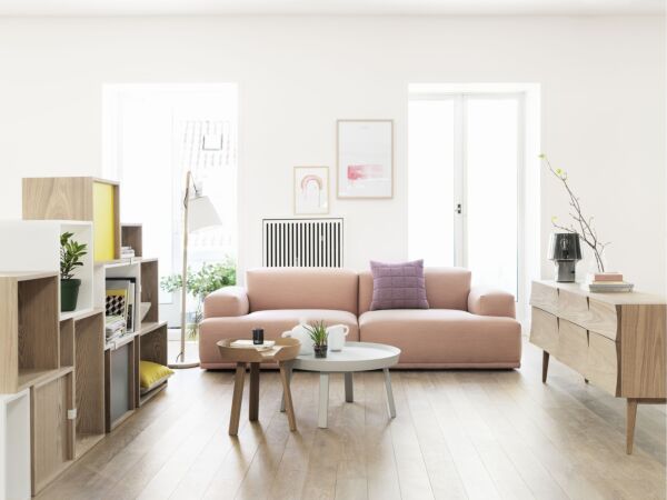 5_5_stacked_connect_around_reflect_retail_03.jpg