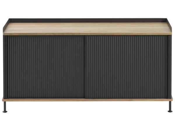 2_zEnfold-sideboard-low-oak-black-front-muuto-5000x5000-hi-res.jpg