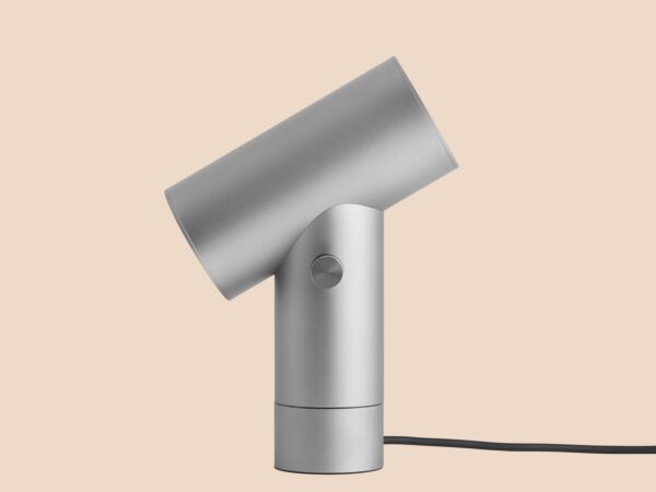5_Beam-lamp-alu-side-CB-Muuto-5000x5000-hi-res.jpg