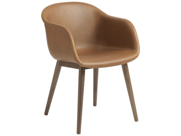 2_zFiber-armchair-wood-base-walnut-cognac-silk-Muuto-5000x5000.jpg