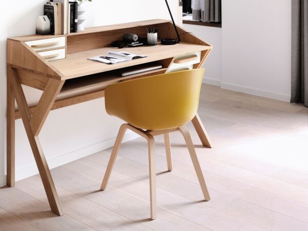 5_45056 origami desk - oak.jpg