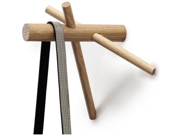 2_z380505_stick_hook_nature_withbag.jpg