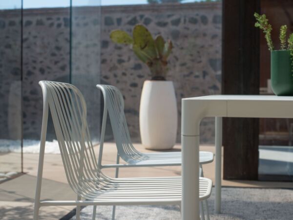 5_EMU_Catalogo2019_Pag38-39_Riviera.jpg