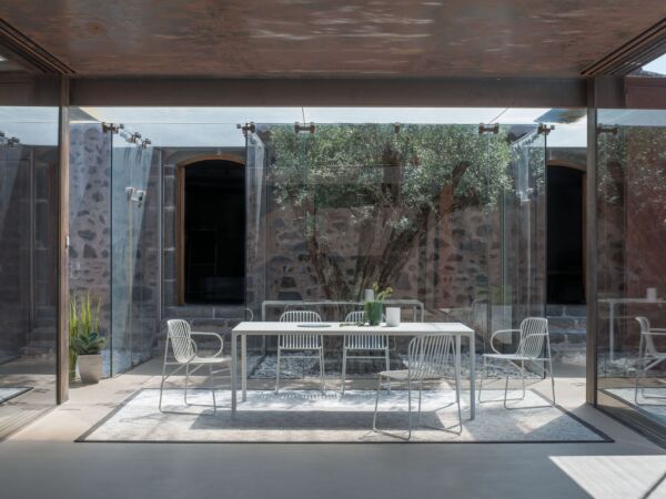 5_EMU_Catalogo2019_Pag40-41_Riviera.jpg