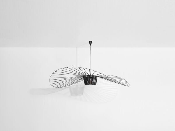 5_L0020301_vertigo_pendant  lamps_small_black_©PF_packshot_HD_(1).jpg
