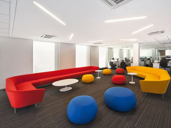 5_Arper_Pix_67_lounge_Estudio-Ferrere_3000+3001.jpg