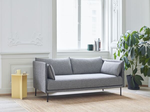 5_Silhouettes Sofa olvai 03 _Slit Table High light yellow.jpg