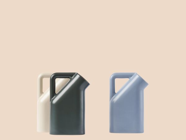 5_tub-jug-group-2-muuto-5000x5000-hi-res-cb.jpg