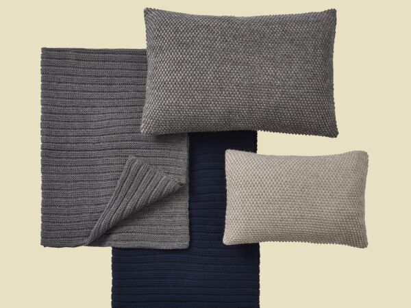 5_twine-cushion-ample-throw-group-muuto-5000x5000-hi-res-cb.jpg