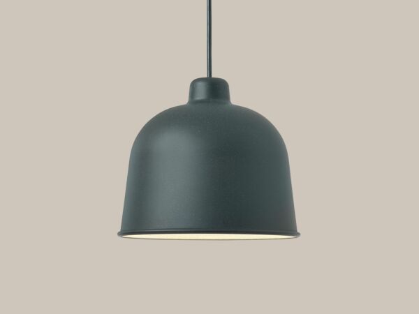 5_grain-pendent-lamp-dark-green-muuto-5000x5000-hi-res-cb.jpg
