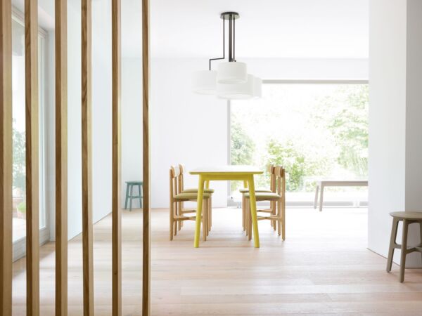 5_1.3CHAIR_Ambiente-01.jpg