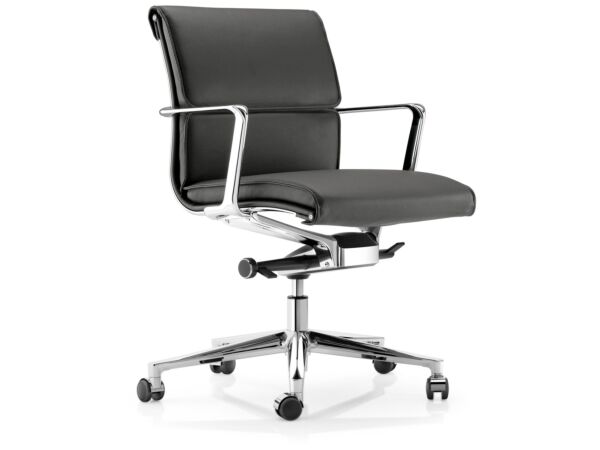 2_041_una_chair TILT 2015.jpg