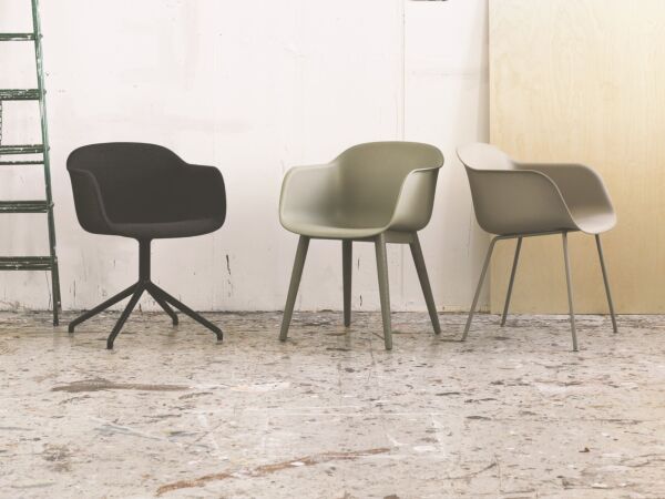 5_fiber_chair_family_three_green_ladder_cmyk.jpg