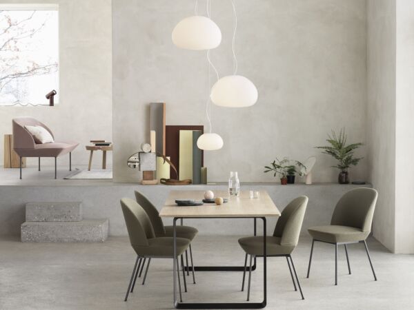 5_oslo-side-chair-ocean-21-anthracite-black-7070-table-oak-ply-burnt-orange-fluid-olso-sofa-fiord-551-muuto-org.jpg
