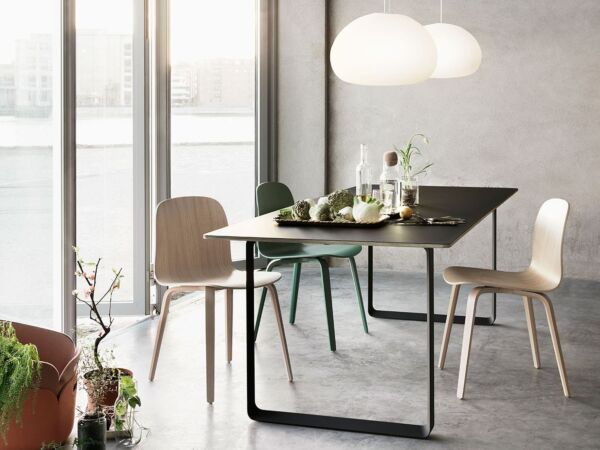 5_fluid-lamp-claesson-koivisto-rune-muuto.jpg