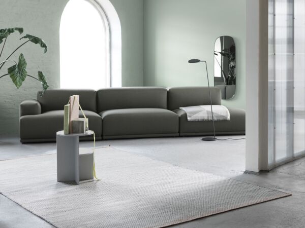 5_connect-sofa-fiord-961-halves-ply-leaf-floor-lamp-framed-mirror-org.jpg