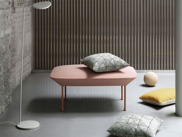 5_leaf-floor-lamp-broberg-and-ridderstrale-muuto.jpg