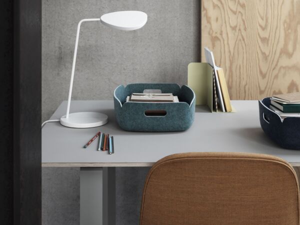 5_7070-leaf-fiber-restore-tray-compile-bookend-high-res-lifestyle.jpg