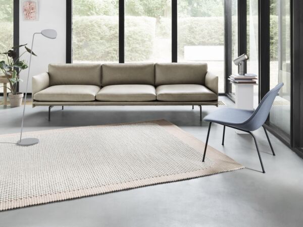 5_outline-35-stone-refine-fiber-lounge-divina-154-pebble-leaf-beam-muuto-org.jpg