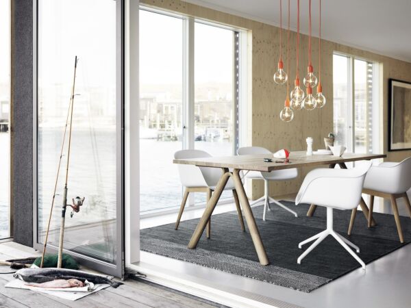 5_fiberchair_split_e27_varjo.jpg