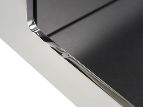 5_magic desk_07.jpg