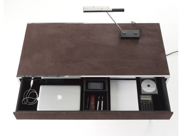 5_smart desk_02.jpg