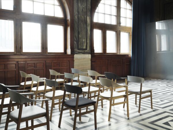 5_1401_normann_copenhagen_herit_chair_armchair_group_01.jpg