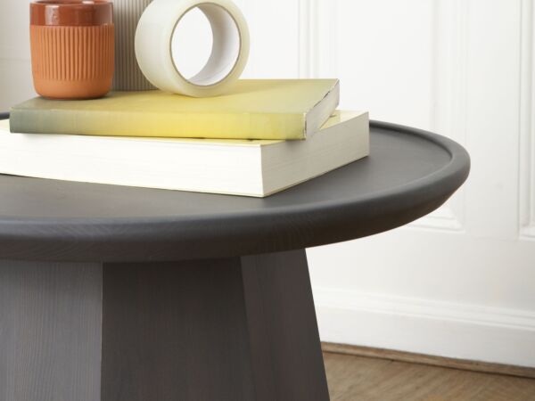 5_602549_Normann_Copenhagen_Pine_Table_Large_Dark_Grey_02.jpg