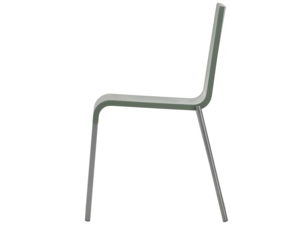 2_zChaise03_master.jpg