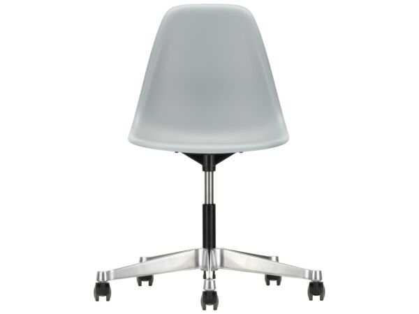 2_2814075_Eames Plastic Side Chair PSCC - 24 light grey - 01 chrome - centre_master.jpg