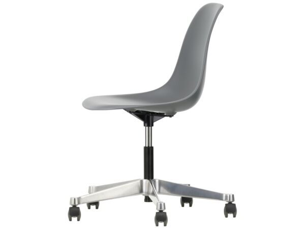 2_2814104_Eames Plastic Side Chair PSCC - 56 granite grey - 01 chrome - left_master.jpg