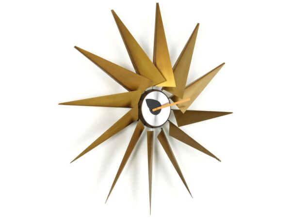 2_z1626224_Turbine Clock, Side_master.jpg