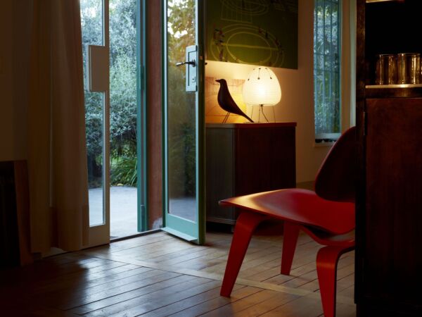 5_Eames House Bird25.jpg