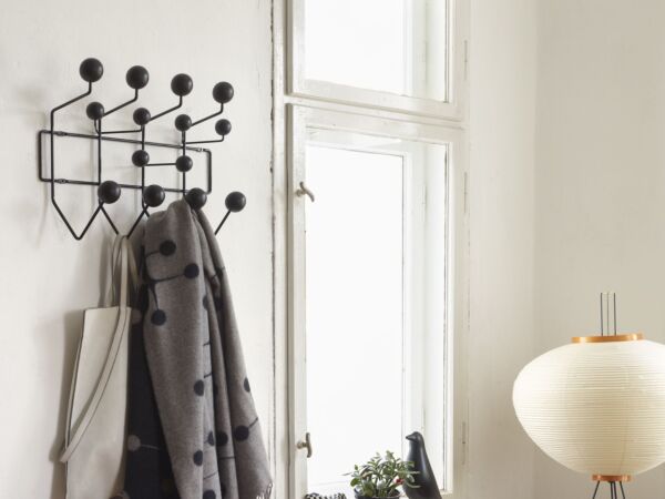 5_Eames Hang24.jpg