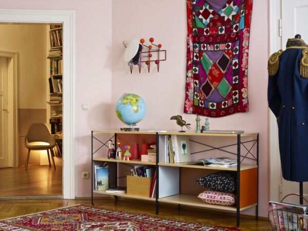 5_Eames Hang20.jpg