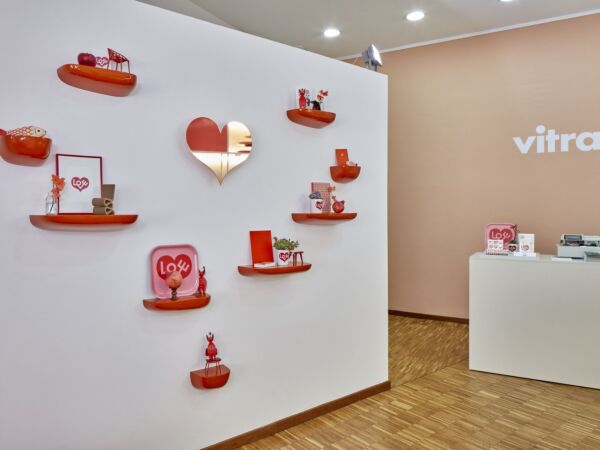 5_1337461_Vitra pop-up store at Fuorisalone 2016_master.jpg