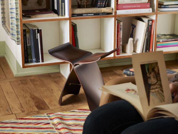 5_92294_Butterfly Stool_master.jpg