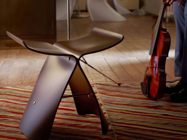 5_92292_Butterfly Stool_master.jpg