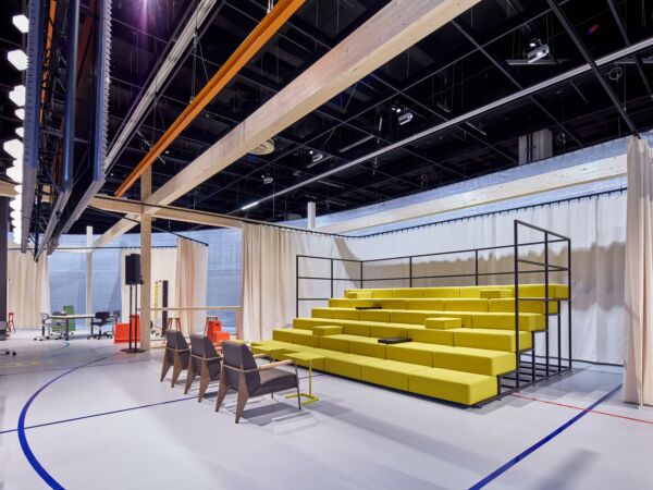 5_2467777_Vitra Orgatec 2018_master.jpg