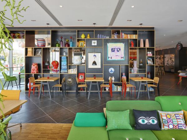 5_CitizenM La Denfense_master.jpg