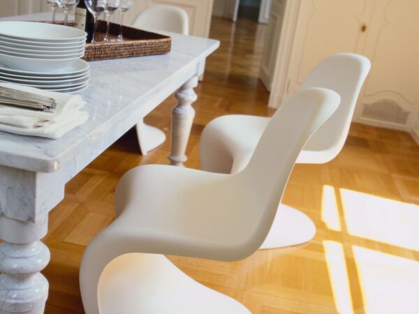 5_42172_Panton Chair_master.jpg