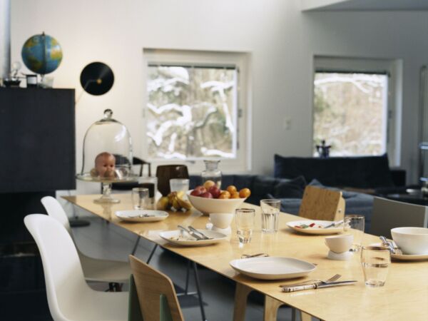 5_69280_Panton Chair_master.jpg