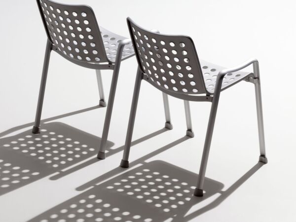 5_396149_Landi Chair_master.jpg