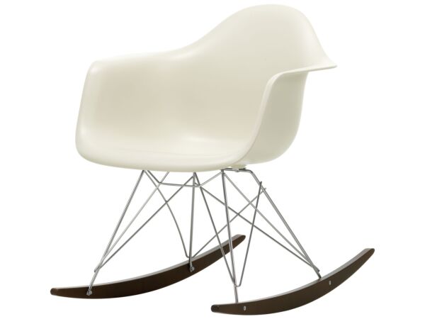 2_2817035_Eames Plastic Armchair RAR - 11 pebble - 01 chrome 95 dark maple - left_master.jpg