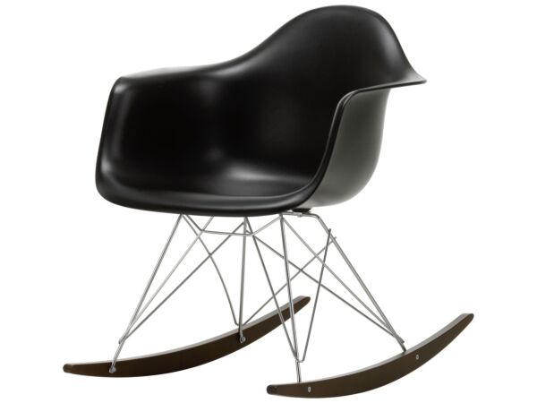 2_2817051_Eames Plastic Armchair RAR - 12 deep black - 01 chrome 95 dark maple - left_master.jpg