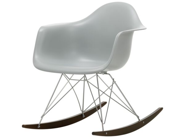 2_2817083_Eames Plastic Armchair RAR - 24 light grey - 01 chrome 95 dark maple - left_master.jpg