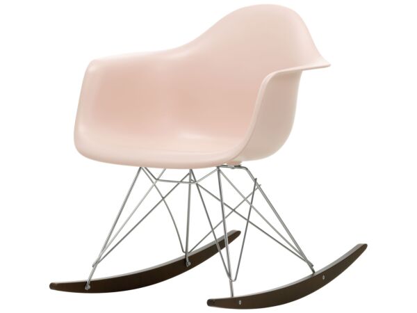 2_2817131_Eames Plastic Armchair RAR - 41 pale rose - 01 chrome 95 dark maple - left_master.jpg