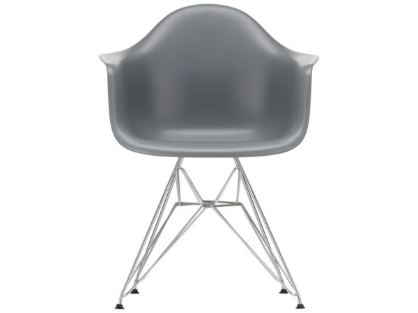 2_zEames Plastic Armchair DAR - 56 granite grey - 01 chrome - centre_master.jpg